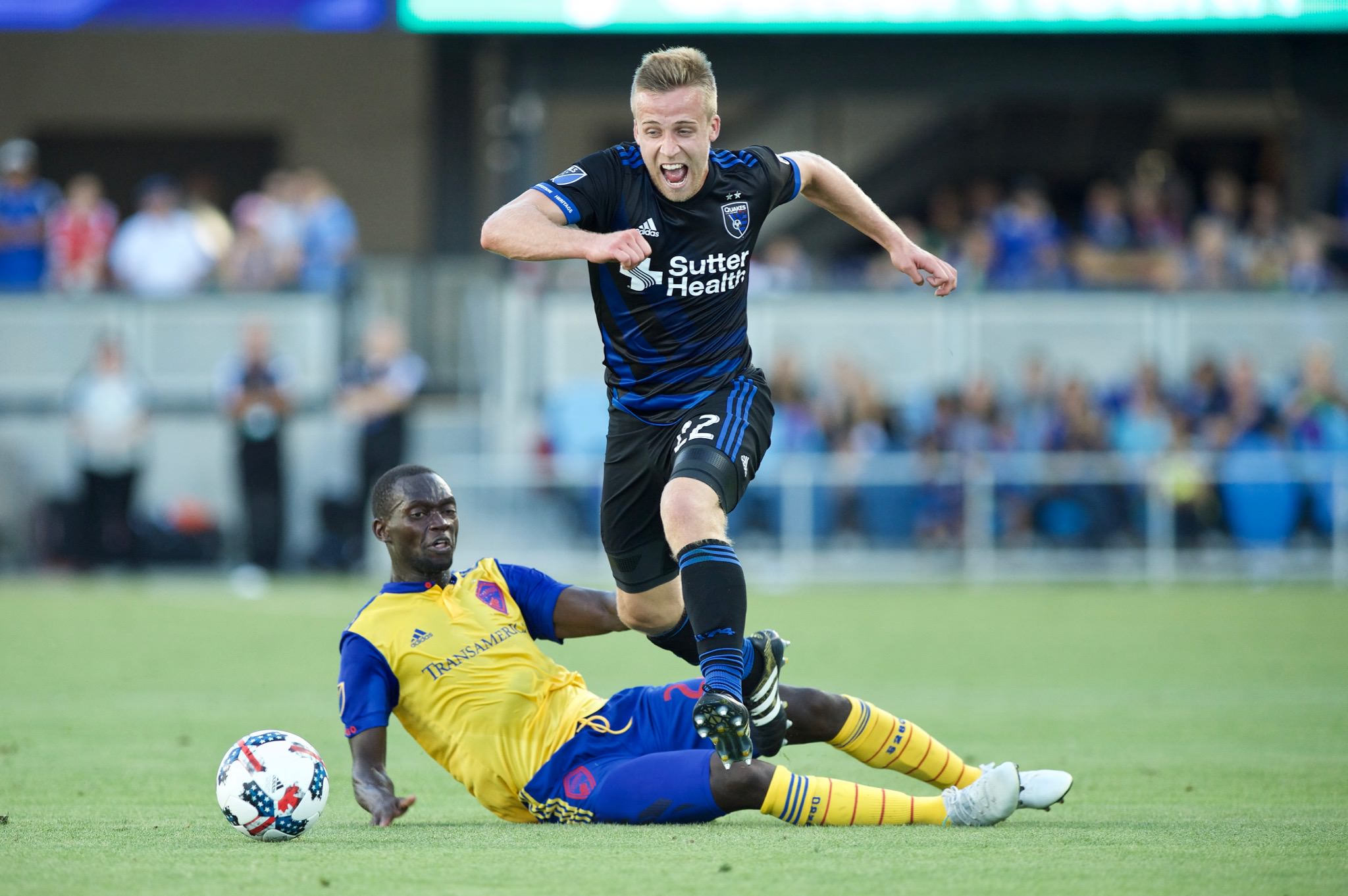 事中瞄准各 事中瞄准各